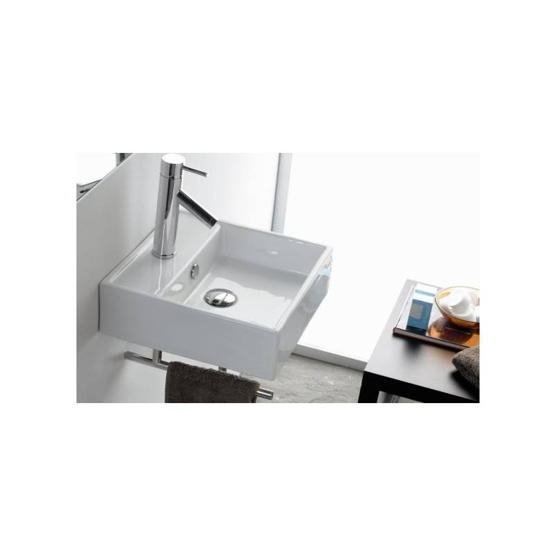 Countertop/wall hung washbasin Gomera Bathco model
