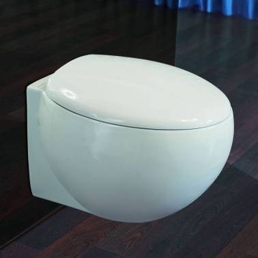 Egg Valadares toilet seat with soft close